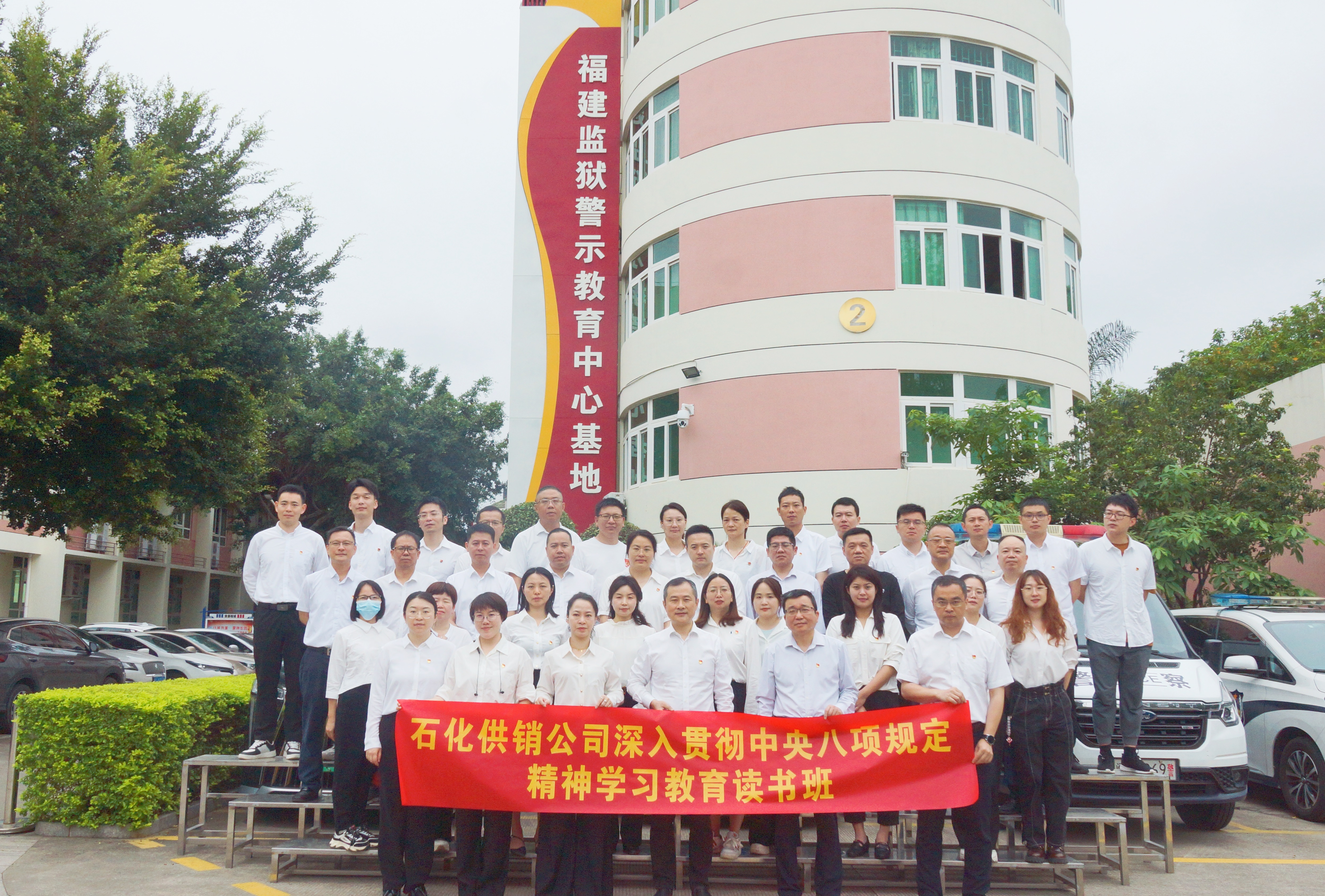 合照.jpg 合照.jpg